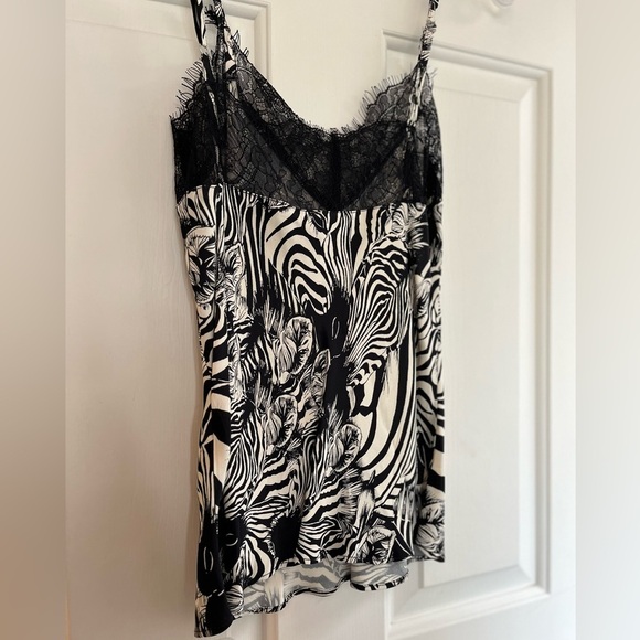 🚦 NWT 7 For All Mankind LA Zebra Floral Lace Trim V-neck Camisole XS - Picture 10 of 14